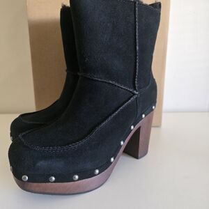 Black Suede Women's Boots